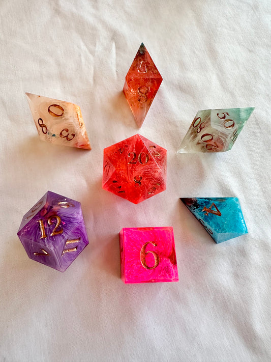 Rainbow- 7 Piece Sharp Edged Dice Set