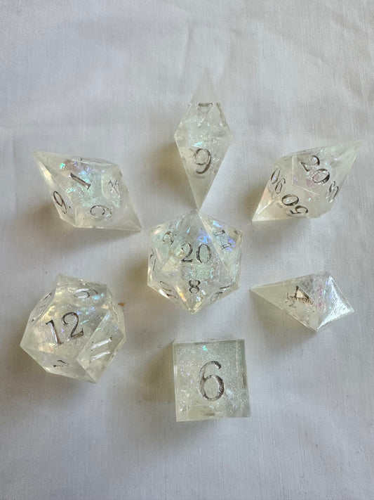 Frosted Skies- 7 Piece Sharp Edged Dice Set