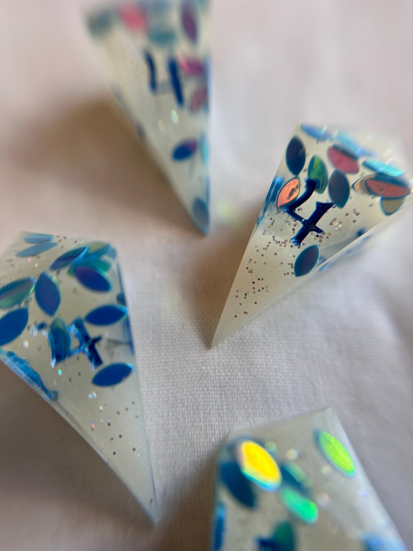 D4: 4-piece dice set 'Opal'